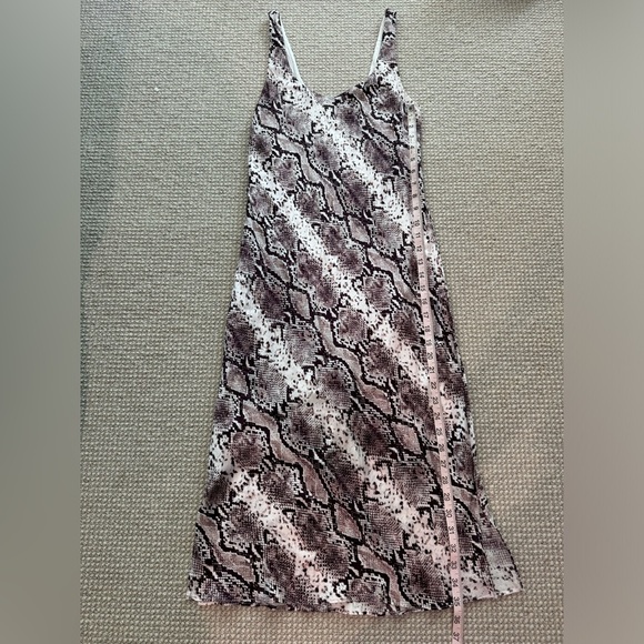 CAMI NYC
Britt Silk Slip Dress S - Picture 2 of 8